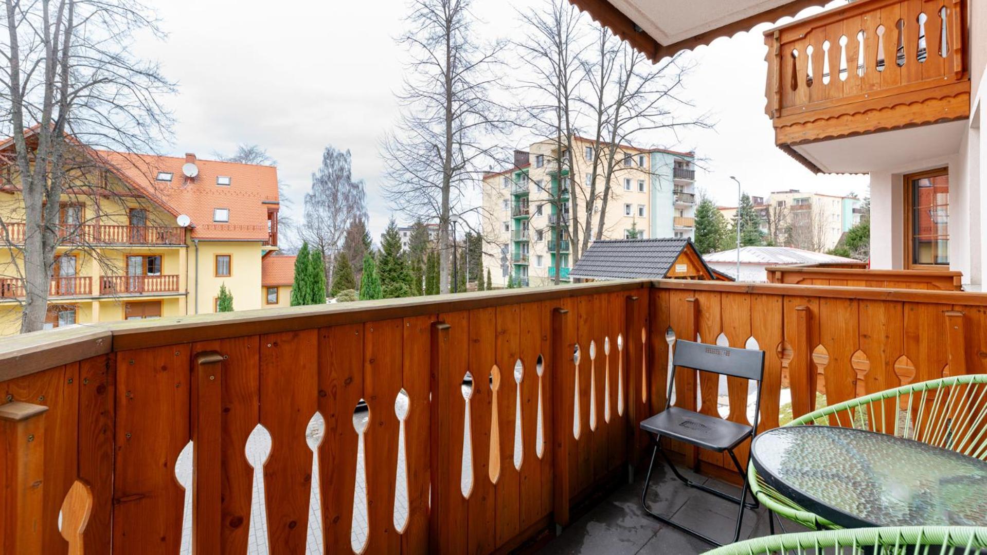 Rentplanet - Apartamenty Nadrzeczna 卡尔帕奇 外观 照片